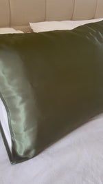 Four Leaf Clover Satin Pillow Sleeve